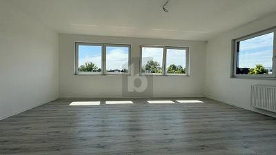 VIEL TAGESLICHT & FLEXIBLE RAUMKONZEPTE - Gewerbeobjekt Achim | Angebot:27111072