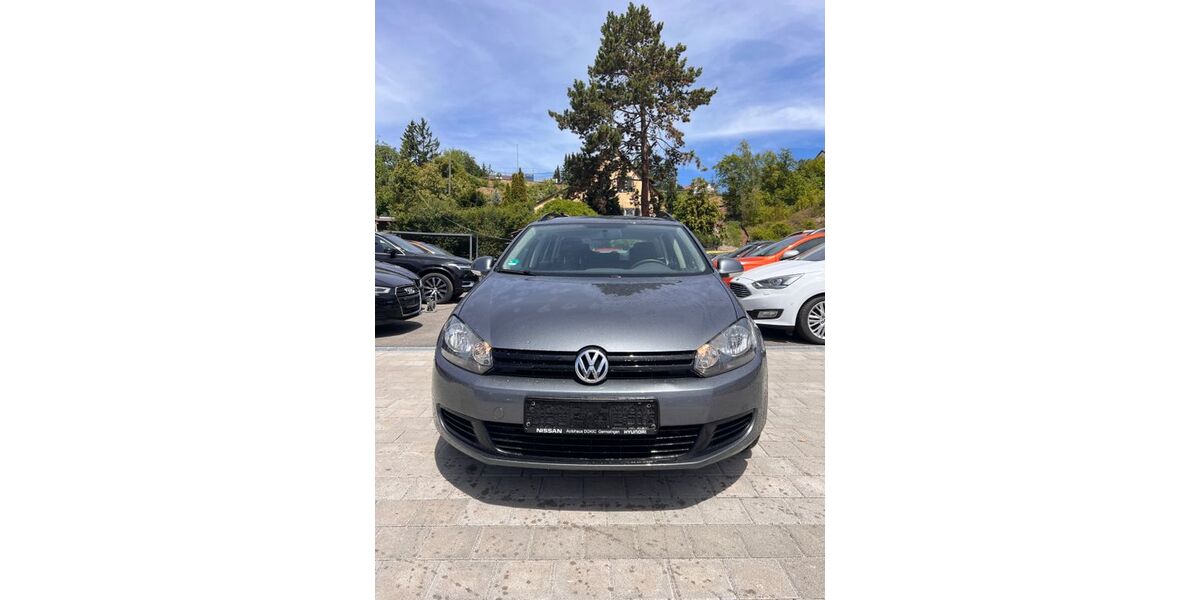 VW Golf 90.000 km 5.300 &euro; Stuttgart 70376