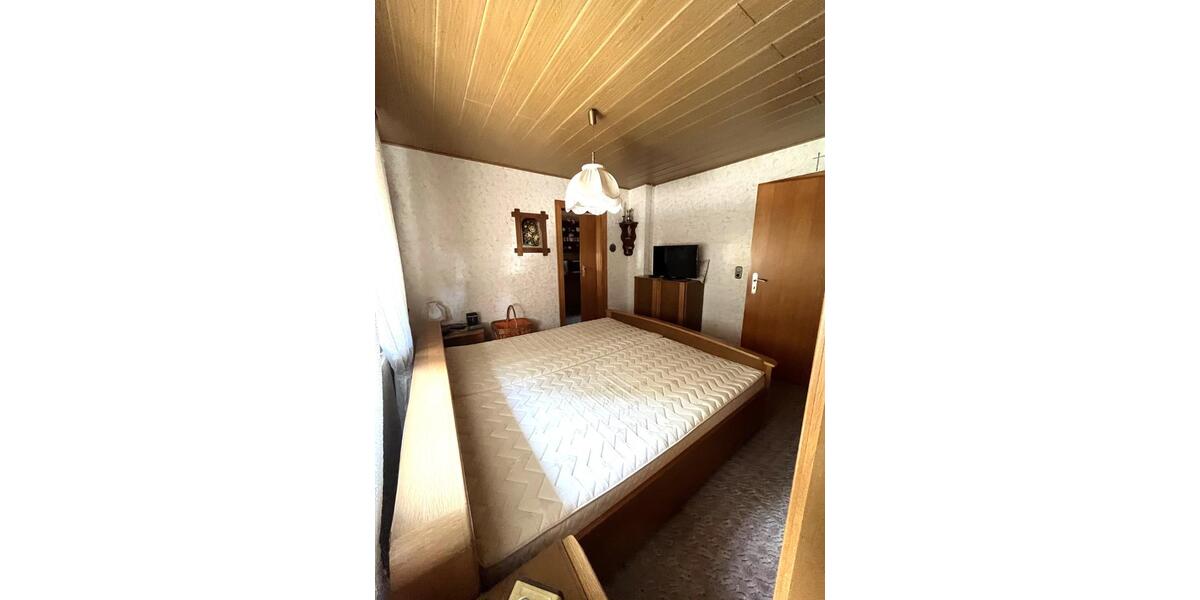 Doppelhaushälfte Düren Mariaweiler-Hoven - 7 Zimmer, 150 m&sup2;, 190.000&euro; | Angebot:24330469