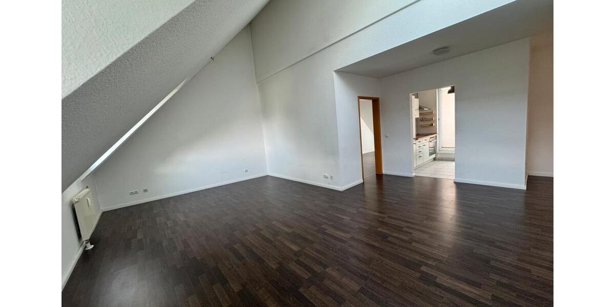 Dachgeschoßwohnung Wiesbaden Mainz-Kastel - 2 Zimmer, 54 m&sup2;, 249.000&euro; | Angebot:27295735