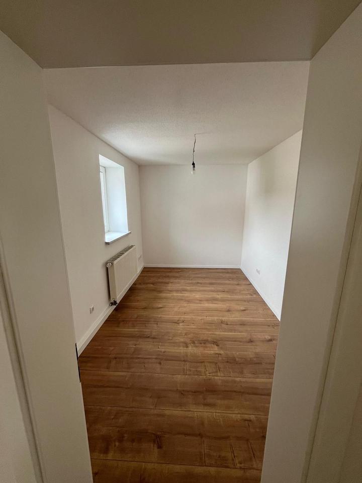 Geräumige 4 Zimmer Wohnung in Waldsassen zu vermieten.