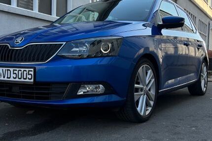 Skoda Fabia 147.000 km 10.000 &euro; Düsseldorf 40477