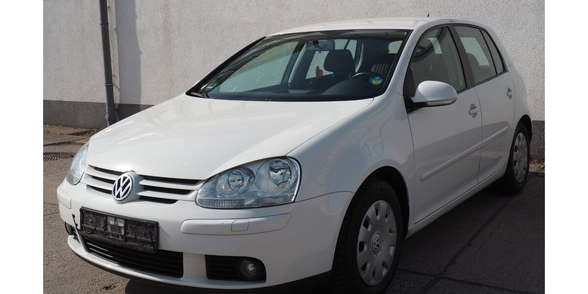 VW Golf 241.776 km 2.990 &euro; Magdeburg 39128