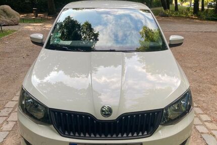 Skoda Fabia 70.000 km 8.200 € Hamburg 22767