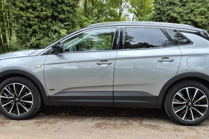 Opel Grandland (X) 74.500 km 21.100 &euro; Peine 31224