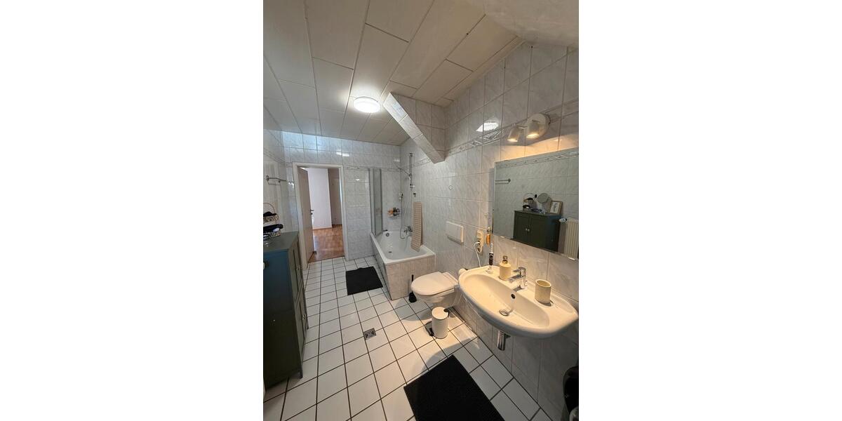 Maisonettenwohnung Uslar - 2 Zimmer, 90 m&sup2;, 580&euro; | Angebot:26397744
