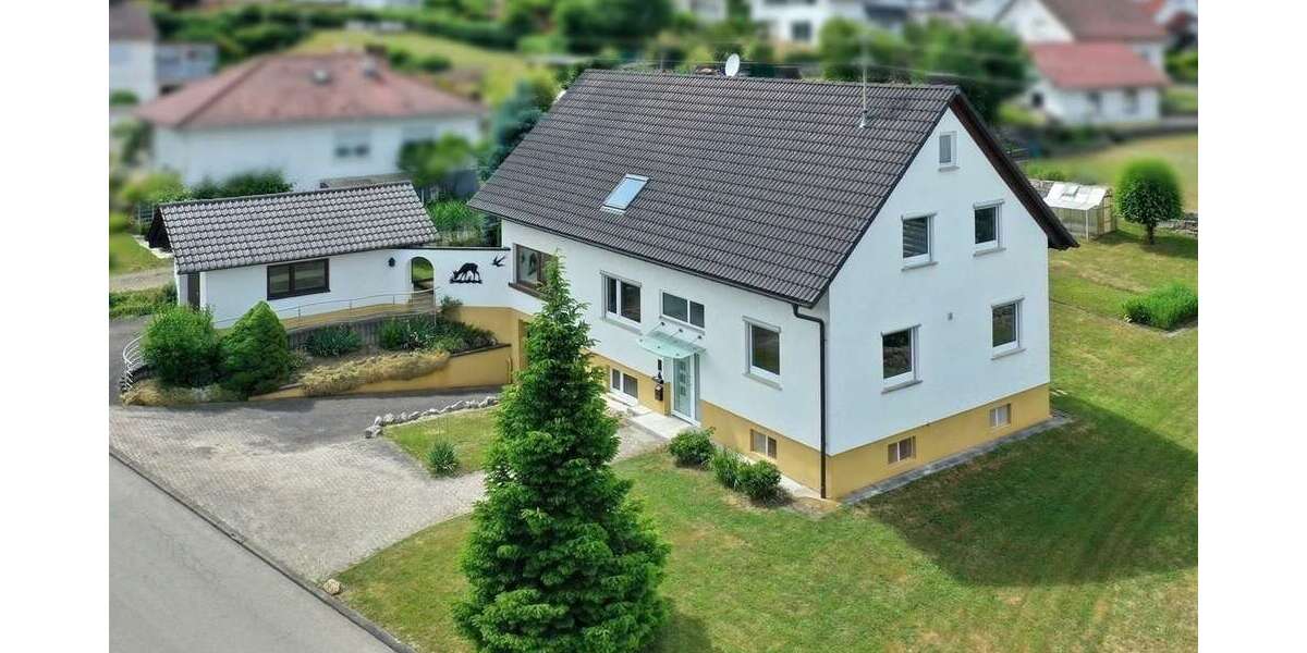 Einfamilienhaus Haigerloch - 10 Zimmer, 206 m&sup2;, 373.000&euro; | Angebot:26952473
