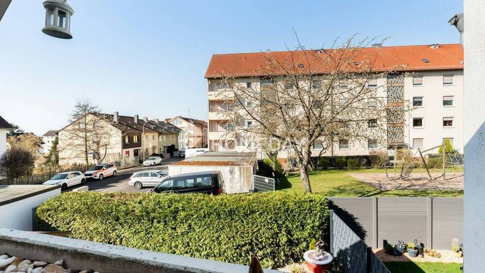 Attraktives Reihenhaus mit neuer EBK und Gartenhaus in Gochsheim