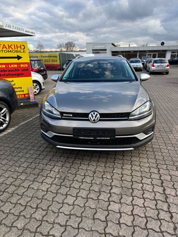 VW Golf 190.000 km 12.600 € Herxheim 76863