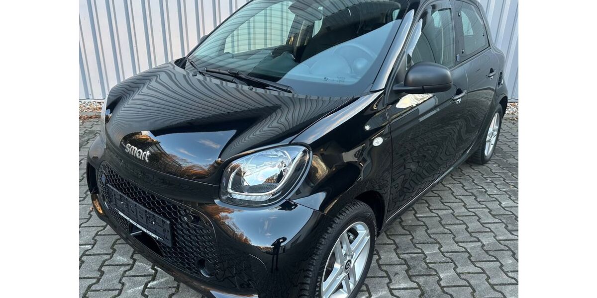 Smart ForFour 24.850 km 9.995 € Chemnitz 09120
