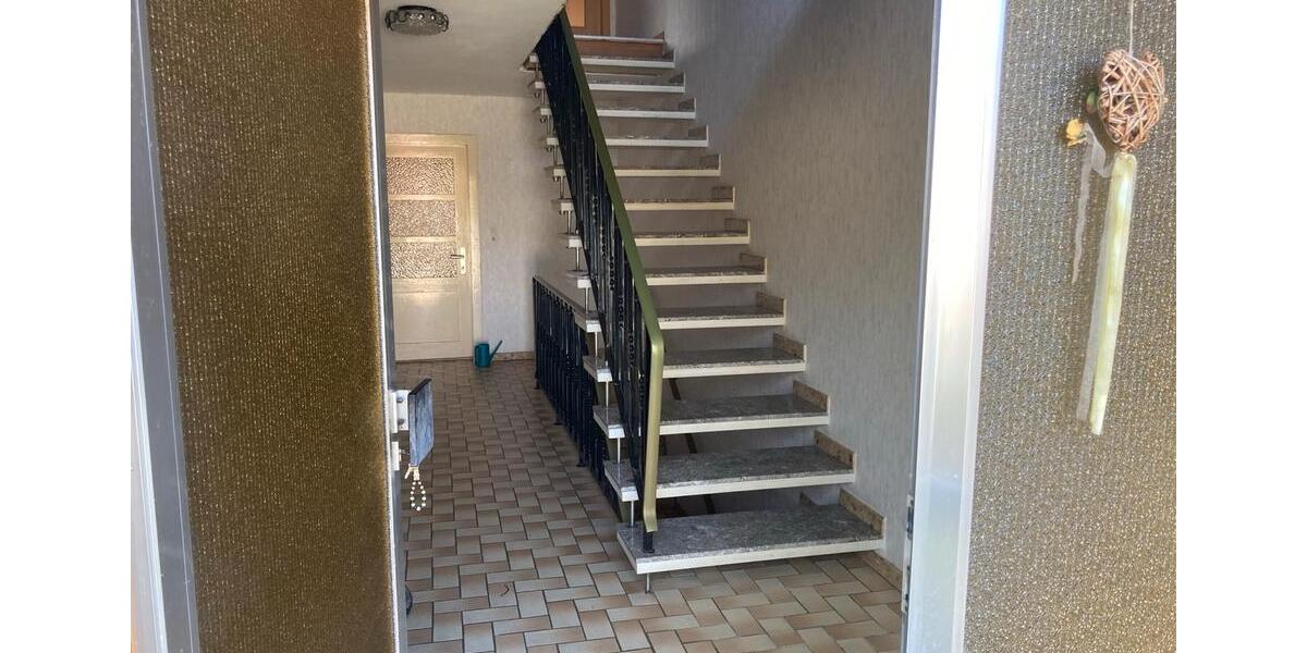 Mehrfamilienhaus, Wohnhaus Extertal - 16 Zimmer, 250 m&sup2;, 1.200&euro; | Angebot:26329604