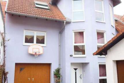 Haus Stutensee-Spöck Spöck - 8 Zimmer, 222 m&sup2;, 534.000&euro; | Angebot:24972370