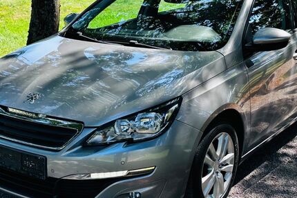 Peugeot 308 130.650 km 5.800 &euro; Gaggenau 76571
