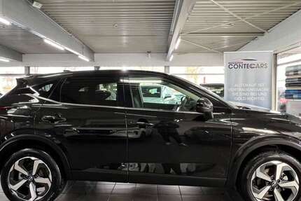 Nissan Qashqai 9.863 km 25.400 € Werl 59457