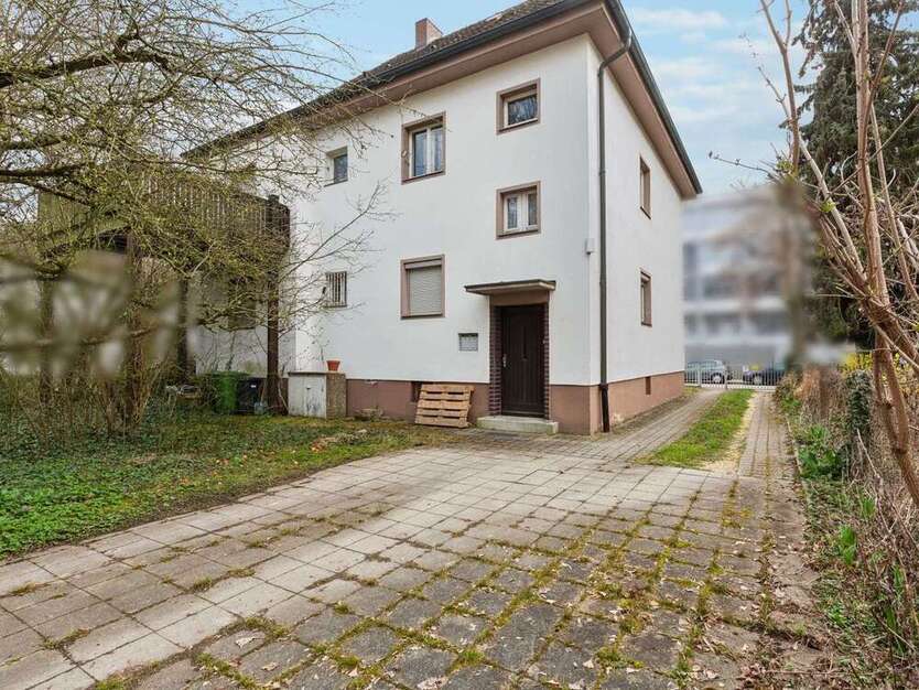 Haus zum Kaufen in Regensburg 1.100.000 € 200 m²