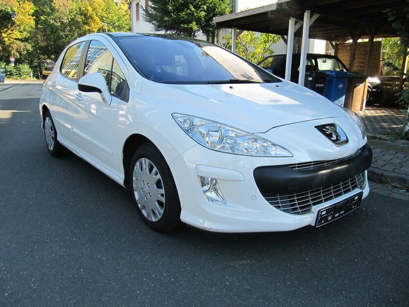 Peugeot 308 Platinum+ Klma+Insp+ TÜV + NEU + 230.447 km 3.435 € Schwalbach/Taunus 65824