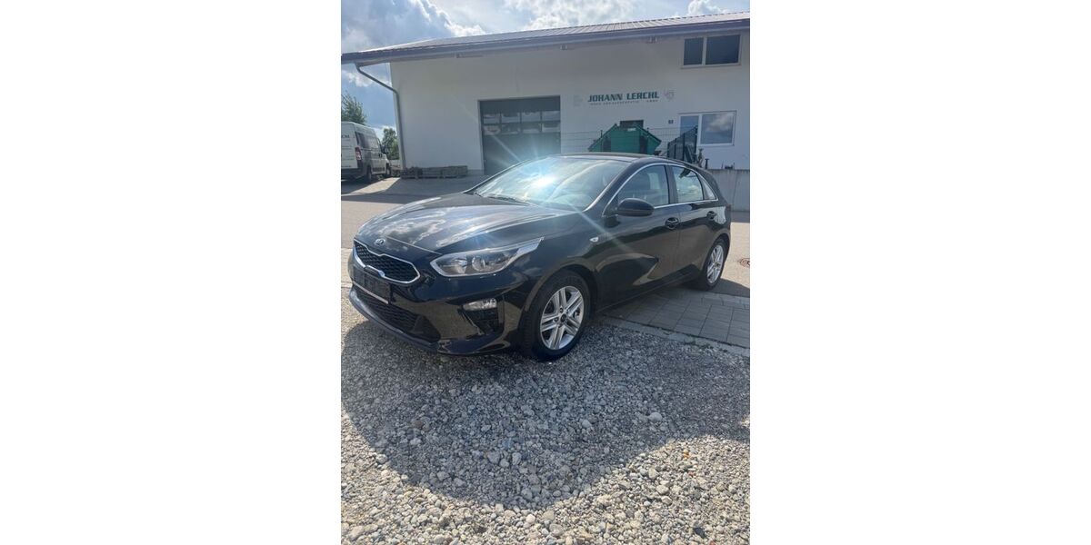 Kia ceed / Ceed 72.750 km 13.900 &euro; Tandern 86567