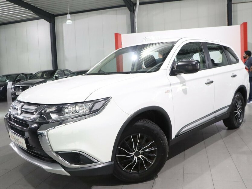Outlander 2.0 WHITE / TEMPOMAT / PDC / ABN.AHK
