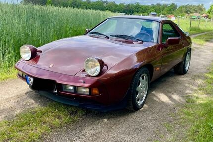 Porsche 928 256.942 km 16.999 &euro; Berlin 14089