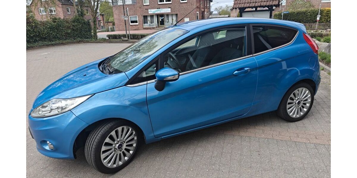 Ford Fiesta 194.000 km 3.450 &euro; Seth 23845