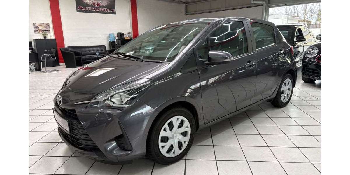 Toyota Yaris 11.200 km 13.700 &euro; Leverkusen 51373