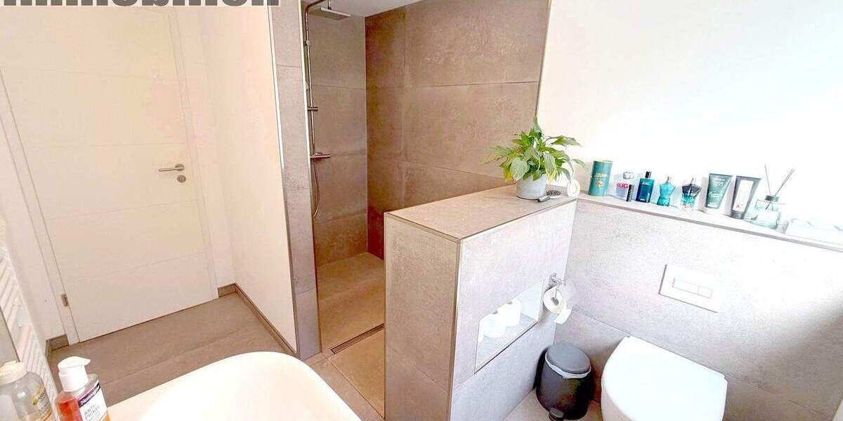 Bungalow Holzwickede - 7 Zimmer, 283 m&sup2;, 885.000&euro; | Angebot:25695743