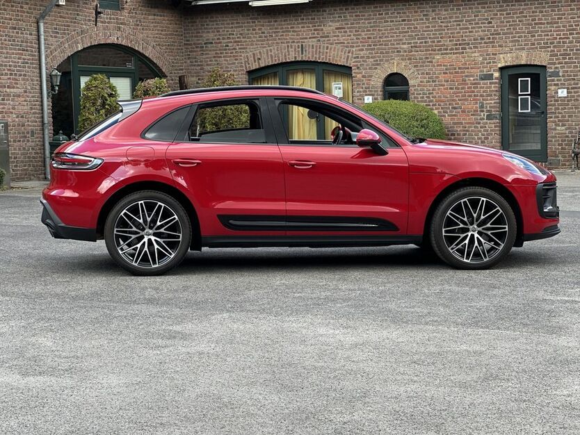 Porsche Macan 19.600 km 72.790 € Frechen (bei Köln) 50226