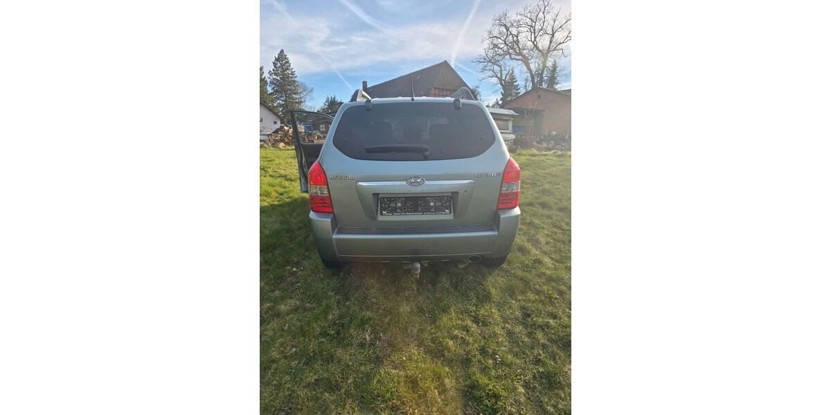 Hyundai TUCSON 260.630 km 2.700 &euro; Dahlenburg 21368