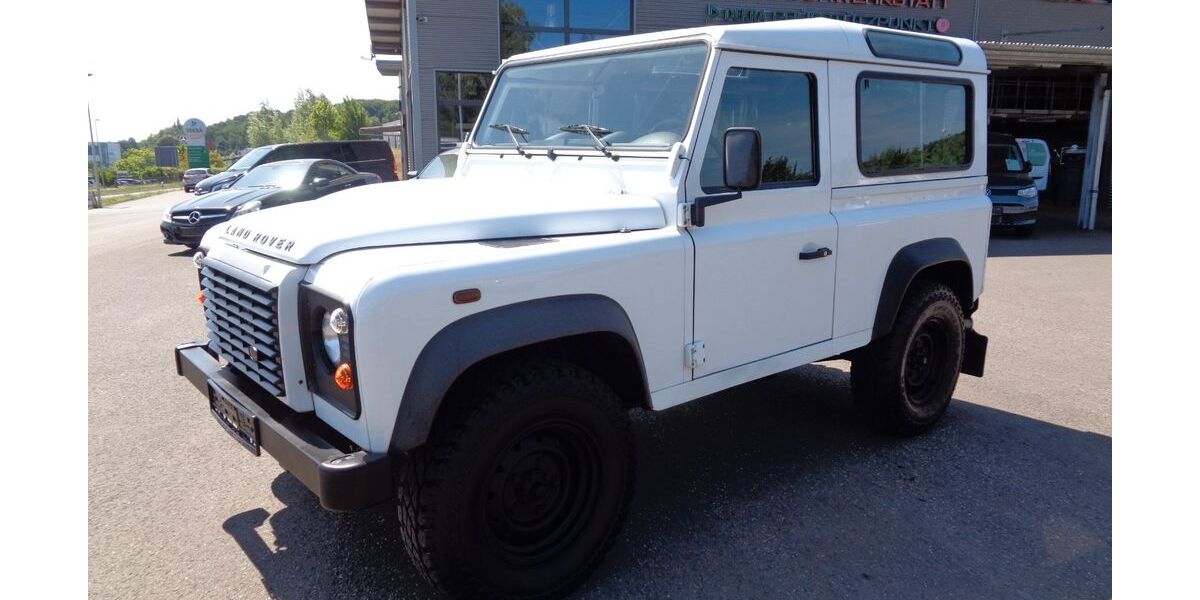 Land Rover Defender 92.000 km 34.999 € Lebach 66822