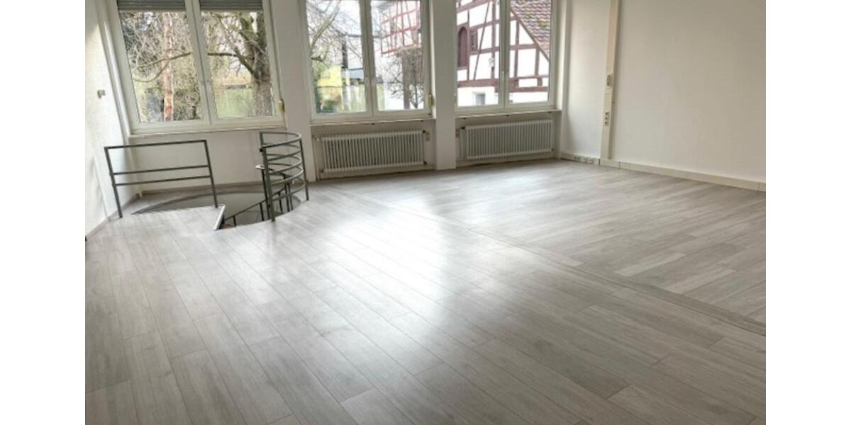 Gewerbeobjekt Bad Windsheim - 950&euro; | Angebot:23603902