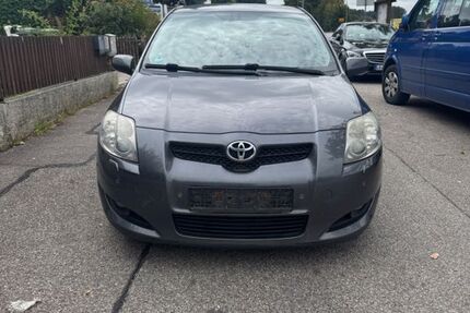 Toyota Auris 253.000 km 2.450 € Ergoldsbach 84061