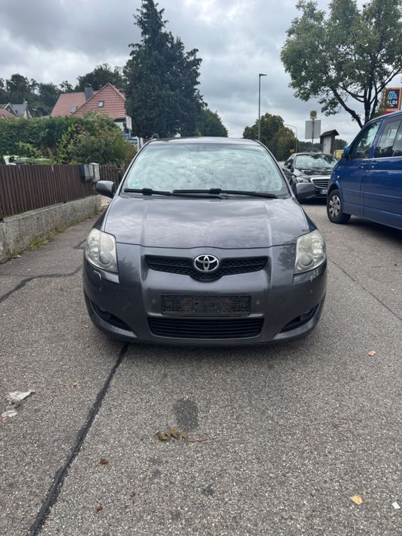 Toyota Auris 253.000 km 2.450 € Ergoldsbach 84061