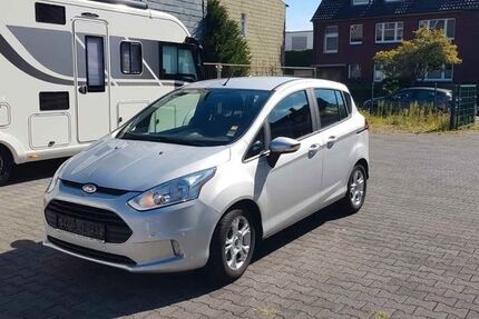Ford B-Max 58.000 km 7.900 &euro; bremen 28199