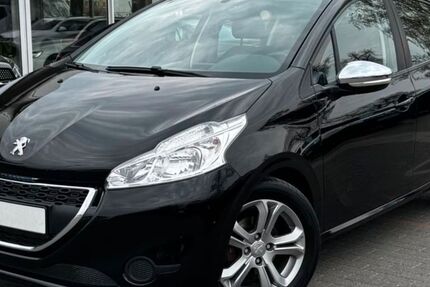 Peugeot 208 108.415 km 6.490 &euro; Falkensee 14612