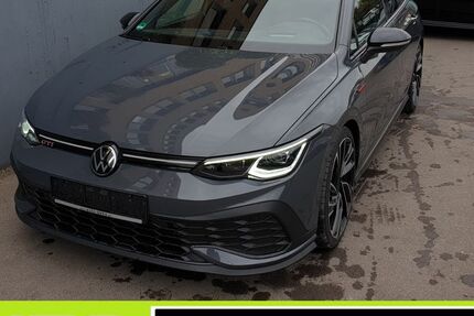 VW Golf 61.714 km 32.870 € Waiblingen 71332