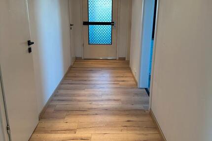 Wohnung Willebadessen - 2.5 Zimmer, 78 m&sup2;, 650&euro; | Angebot:26645996