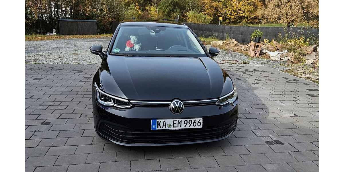 VW Golf 93.500 km 18.900 &euro; Weingarten(Baden) 76356