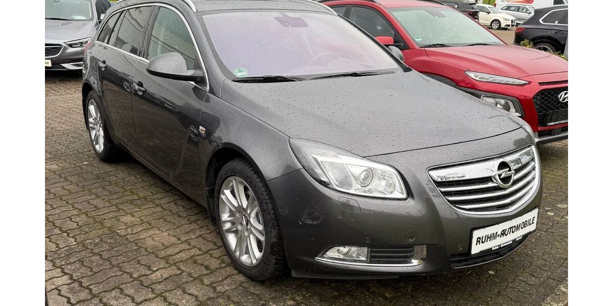Opel Insignia 70.200 km 8.850 &euro; Querfurt 06268