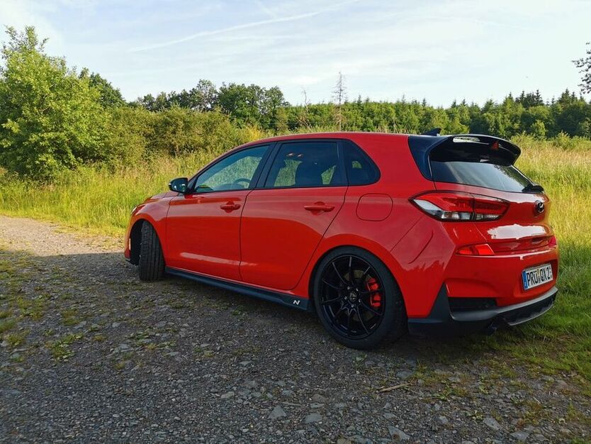 i30