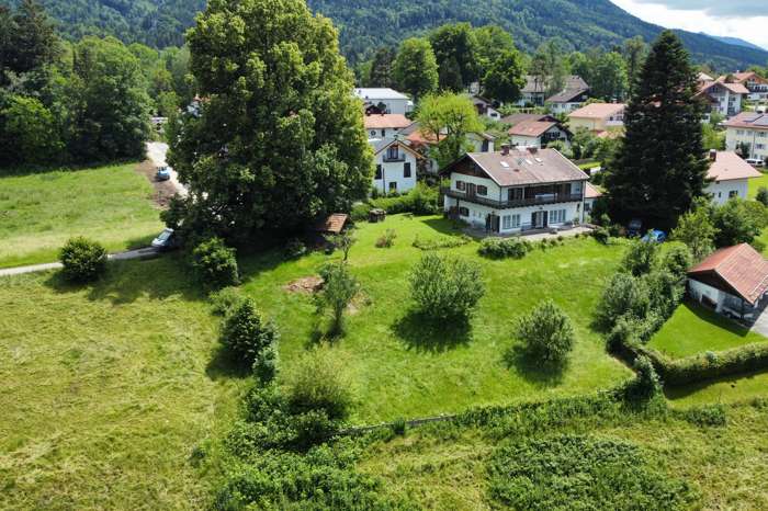 Haus zum Kaufen in Bad Heilbrunn 1.898.000 € 260 m²