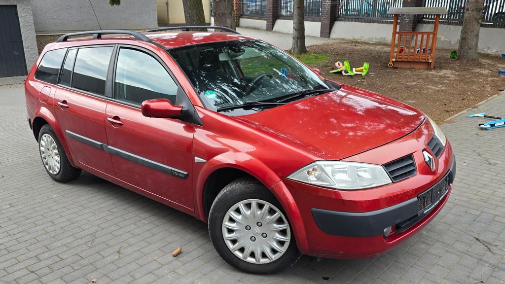 Renault Megane 190.000 km 899 &euro; Zwickau 08056