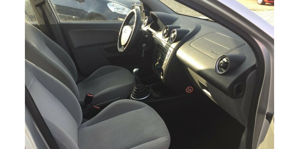 Ford Fiesta Chia, Klima,! 147.000 km 2.700 &euro; Himmelkron 95502