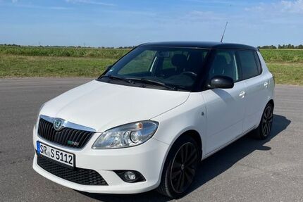 Skoda Fabia 189.000 km 6.800 &euro; Falkenfels 94350