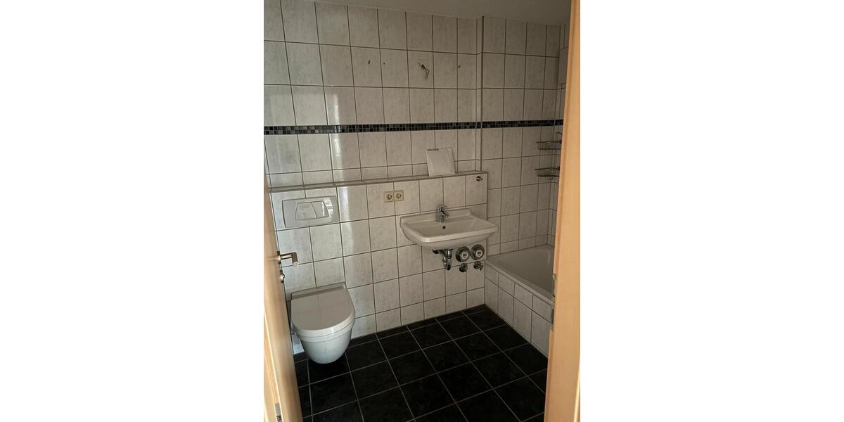 Etagenwohnung Murrhardt - 3 Zimmer, 75 m&sup2;, 750&euro; | Angebot:24710191