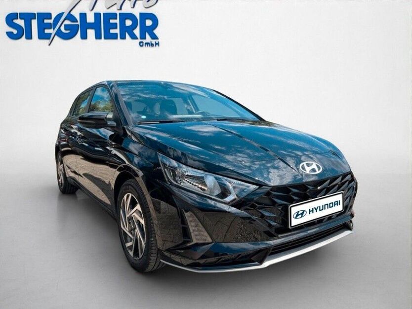 i20