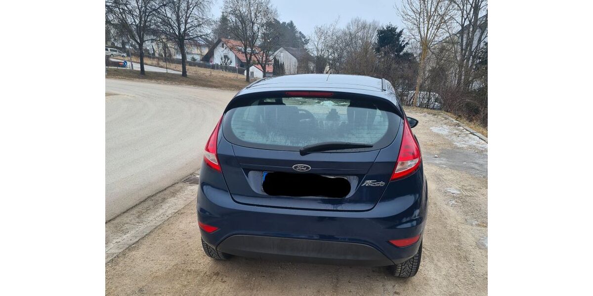 Ford Fiesta 147.000 km 2.950 &euro; Mainburg 84048