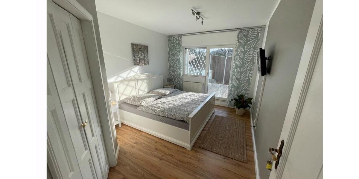 Doppelhaushälfte Reichshof - 9 Zimmer, 320 m&sup2;, 400.000&euro; | Angebot:27030689
