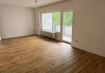 gepflegtes Apartment mit neuen Fenstern