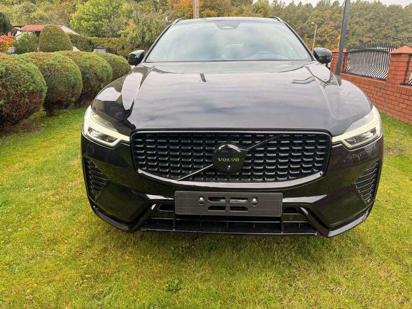 Volvo XC60 9.900 km 43.890 € Neuenstadt am Kocher 74196