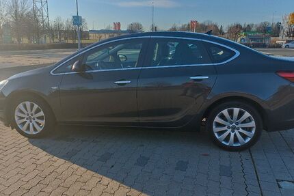 Opel Astra 136.000 km 7.000 &euro; Plauen 08527